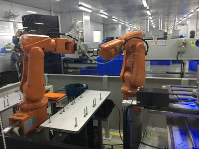 機(jī)器人總動(dòng)員!鍵盤(pán)鼠標(biāo)還可以這樣生產(chǎn)