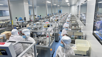 小白心里軟7周年 營養用心，因愛柔軟，科技引領溫馨變革